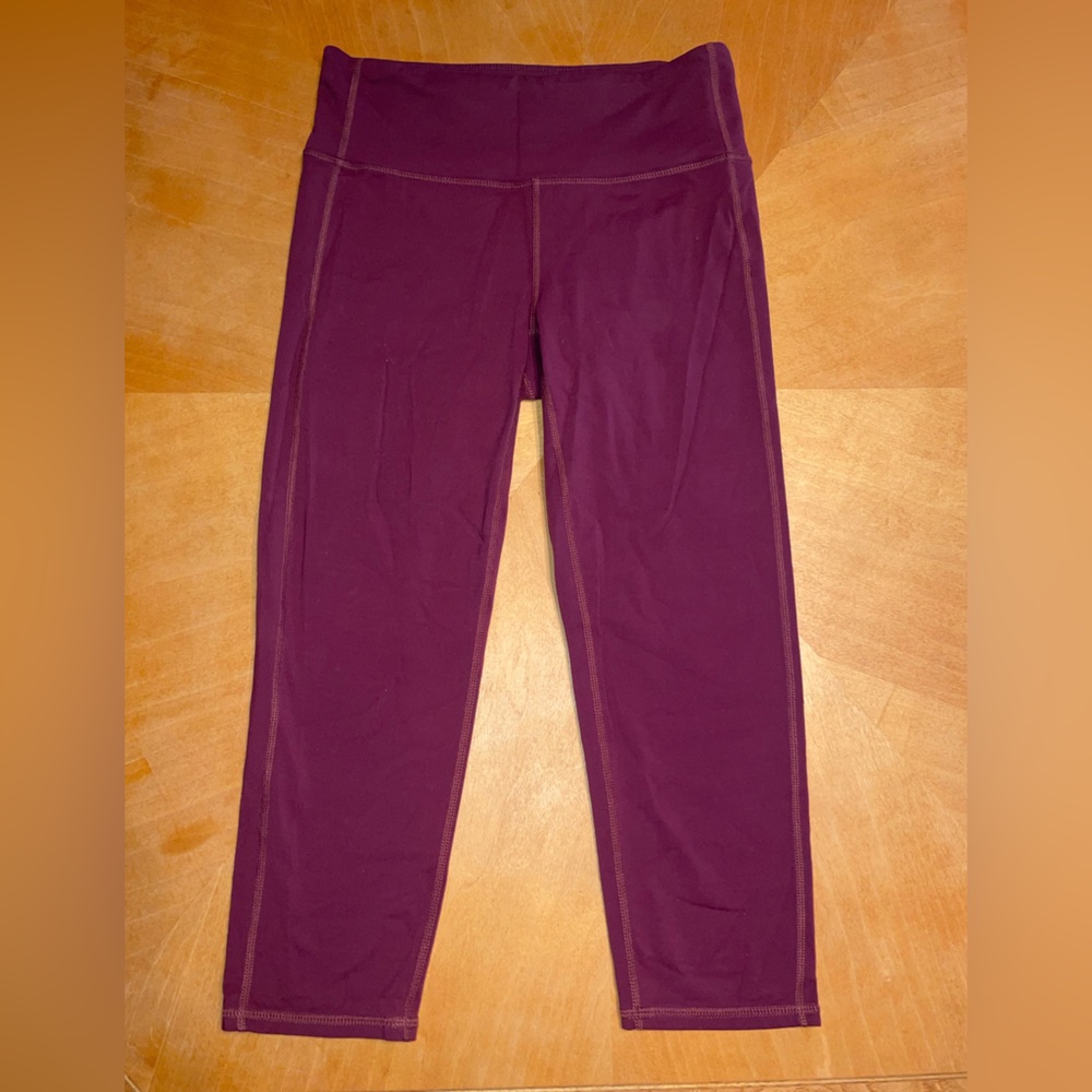 Athleta 3/4 Leggings